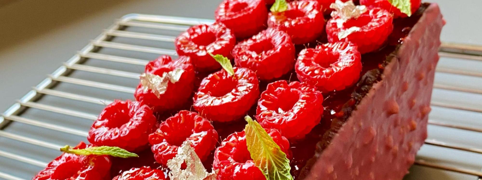 PEPPE LEOTTA ALTA FORMAZIONE CORSI CONPAIT-SICILIA SCUOLA PASTICCERIA CORSO ROLLÈ E DOLCI AL TRANCIO DEL MAESTRO RICCARDO MAGNI