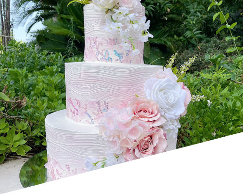 MONTAGGIO, SPATOLATURA E DECORAZIONE CON PANNA SULLE TORTE DA RICORRENZA title