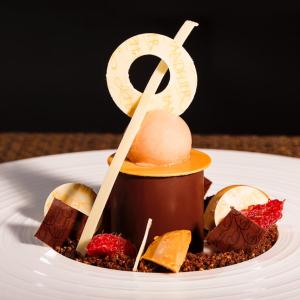 PEPPE LEOTTA ALTA FORMAZIONE CORSI CONPAIT-SICILIA SCUOLA CORSO LA PASTICCERIA DA RISTORAZIONE E L'ARTE DELL'IMPIATTAMENTO DEL PASTRY  CHEF STELLATO NELLO IERVOLINO