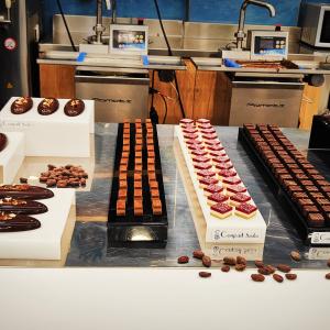 PEPPE LEOTTA ALTA FORMAZIONE SCUOLA DI PASTICCERIA LA CIOCCOLATERIA A 360° DEL MAESTRO RICCARDO MAGNI 