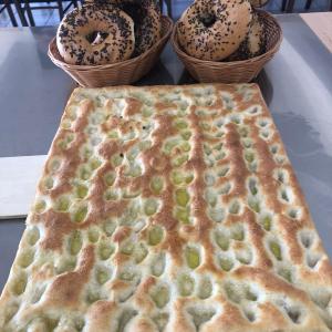 PEPPE LEOTTA ALTA FORMAZIONE CORSI CONPAIT-SICILIA SCUOLA PASTICCERIA I GRANDI LIEVITATI PASQUALI E LA PANIFICAZIONE DEL MAESTRO ANTONIO CHIERA
