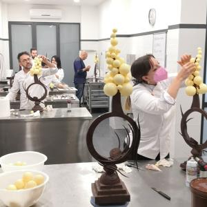 PEPPE LEOTTA ALTA FORMAZIONE CORSI CONPAIT-SICILIA SCUOLA CORSO CIOCCOLATO ARTISTICO