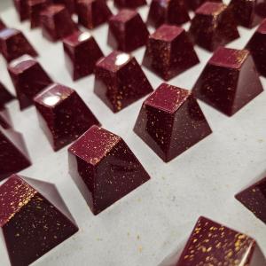 PEPPE LEOTTA ALTA FORMAZIONE SCUOLA DI PASTICCERIA LA CIOCCOLATERIA A 360° DEL MAESTRO RICCARDO MAGNI 