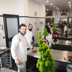 PEPPE LEOTTA ALTA FORMAZIONE CORSI CONPAIT-SICILIA SCUOLA CORSO CIOCCOLATO ARTISTICO
