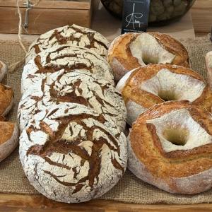 PEPPE LEOTTA ALTA FORMAZIONE CORSI CONPAIT-SICILIA SCUOLA PASTICCERIA I GRANDI LIEVITATI PASQUALI E LA PANIFICAZIONE DEL MAESTRO ANTONIO CHIERA