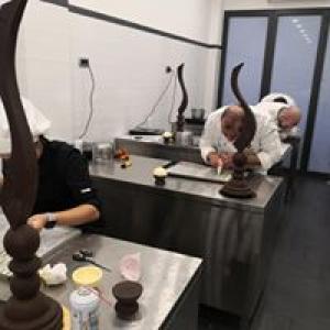 PEPPE LEOTTA PASTICCERIA ALTA FORMAZIONE CORSI CONPAIT-SICILIA SCUOLA CIOCCOLATO ARTISTICO