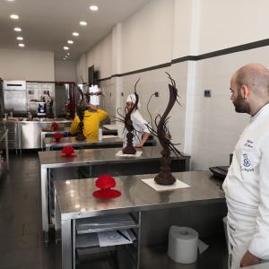 PEPPE LEOTTA ALTA FORMAZIONE CORSI CONPAIT-SICILIA SCUOLA CORSO CIOCCOLATO ARTISTICO