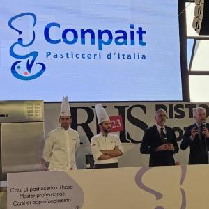 PEPPE LEOTTA ALTA FORMAZIONE CORSI CONPAIT-SICILIA SCUOLA RHS 2024 CONCORSO MONOPORZIONE SCRIGNO DI SAPORI E L’ARANCINO, TRADIZIONE E INNOVAZIONE