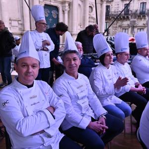 PEPPE LEOTTA ALTA FORMAZIONE CORSI CONPAIT-SICILIA SCUOLA PASTICCERIA NIVARATA FESTIVAL GRANITA GELATO SORBETTO